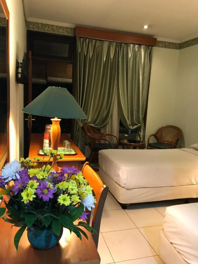 Wisma Bogor Permai エクステリア 写真