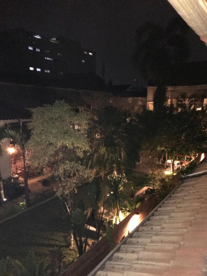 Wisma Bogor Permai エクステリア 写真